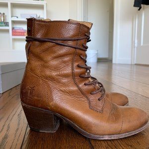 Frye Courtney Lace Up Boots Cognac 5.5
